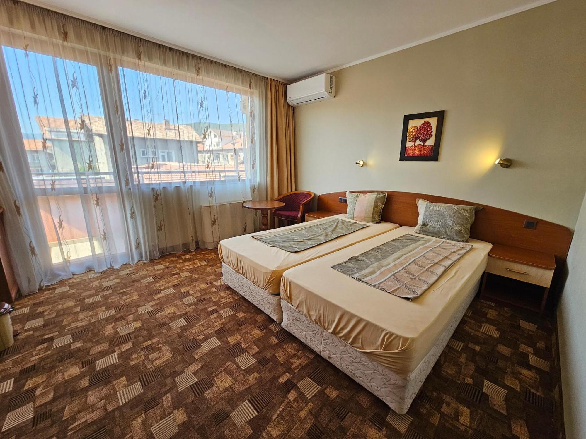 Family Hotel Jeri Велинград Экстерьер фото
